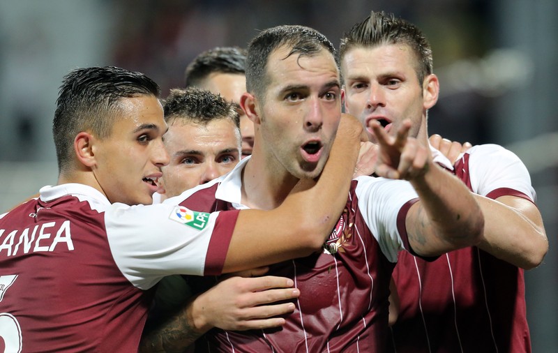 Liga 1, etapa 13. CFR Cluj - Juventus Colentina 2-0. Păun a înscris un gol formidabil. A marcat și Culio, din penalty!