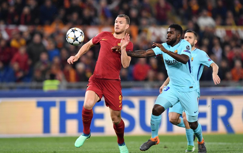 Samuel Umtiti a vărsat bere peste jurnalista Helena Condis / VIDEO