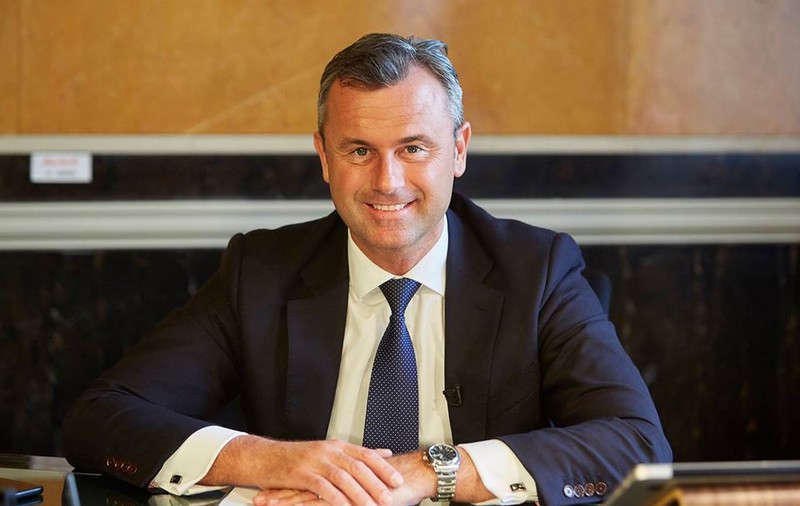Candidatul de extremă-dreapta Norbert Hofer și-a recunoscut înfrângerea la alegerile prezidențiale din Austria