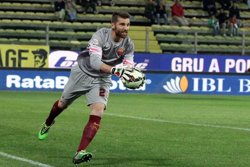 epa04415862 Roma's goalkeeper Morgan De Sanctis in action during the Italian Serie A soccer match Parma FC vs AS Roma at Ennio Tardini stadium in Parma, Italy, 24 September 2014. EPA/ELISABETTA BARACCHI