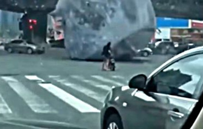 Accident cu 14 morţi şi 27 de răniţi pe o autostradă din China. Zeci de mașini au fost implicate