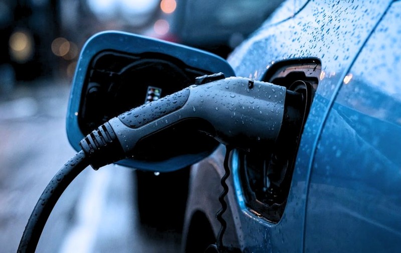 Cât ține, de fapt, bateria unei mașini electrice? Date de la 22.700 de mașini demontează unul dintre cele mai mari mituri