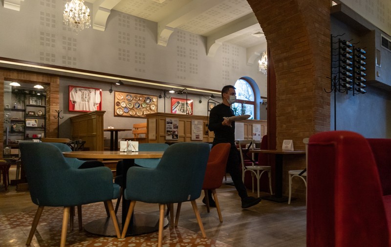 ​Peste 50% dintre angajaţii HoReCa de pe Valea Prahovei s-au vaccinat împotriva Covid-19