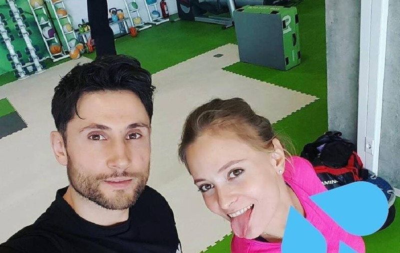 Sora Deliei Matache s-a apucat de sport, după ce a anunțat că are probleme cu sarcina. Ce exerciții fizice face