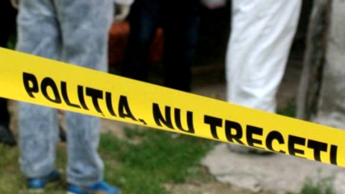 Doi bărbați și o femeie au fost uciși la Baia Mare. O altă femeie este în comă la spital