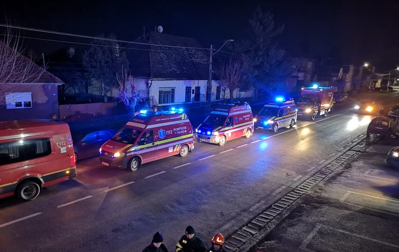 Plan roșu de intervenție în Mureș: Zeci de persoane au ajuns la spital după ce au mâncat la un restaurant
