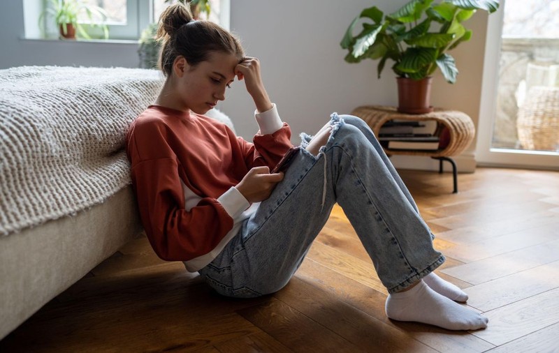Statul pregătește restricții pentru minori în ceea ce privește folosirea rețelelor sociale: Meta, X, YouTube, TikTok sunt vizate de noile reglementări