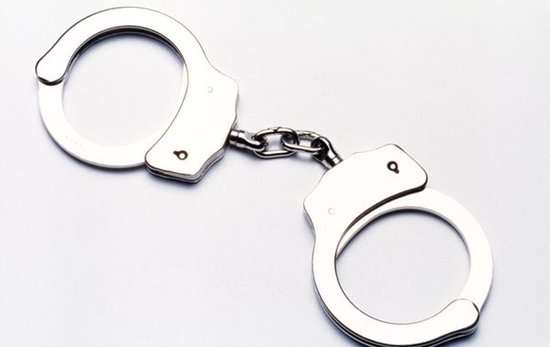 Poliţist, în slujba unei grupări de cămătari