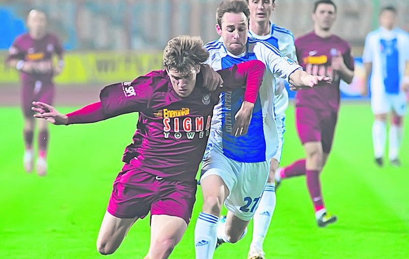 Cuţit în inimi oltene / U Craiova - CFR Cluj 0-1
