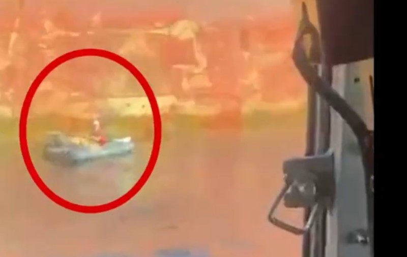 Un bărbat a fost salvat după ce a plutit în derivă pe o saltea gonflabilă, la peste 35 de kilometri de țărm, în Spania | VIDEO