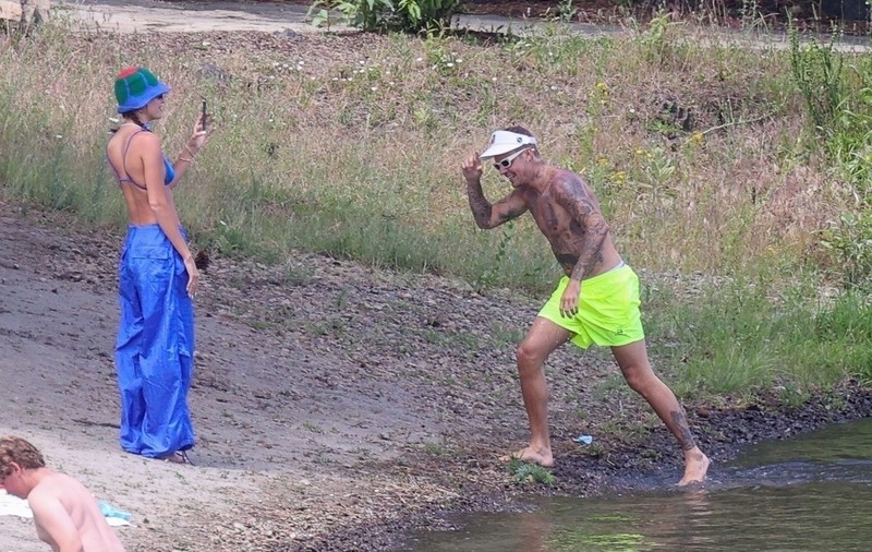 Primele imagini cu Justin Bieber, după paralizia facială severă. „A fost înfricoșător, dar acum este mai bine”