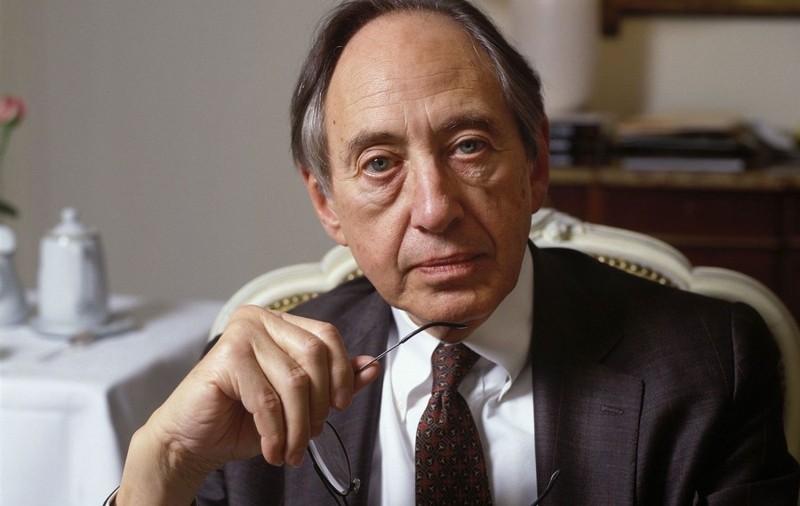 Scriitorul și futurologul american Alvin Toffler a murit