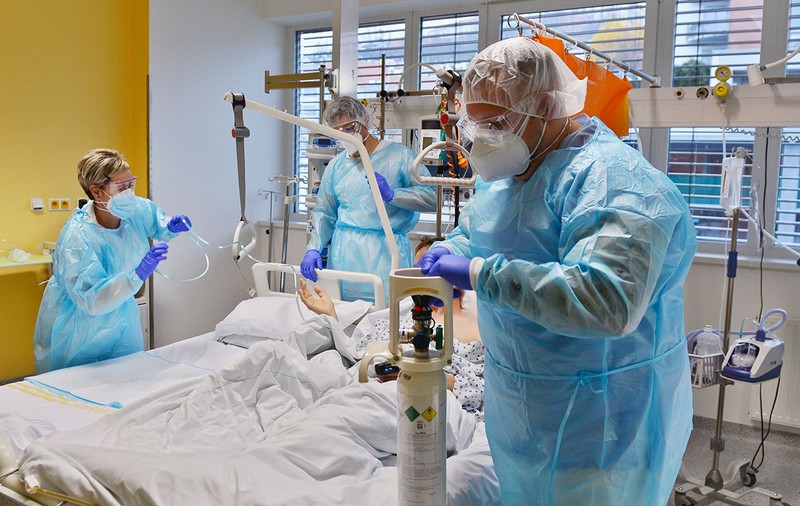 15 oameni au murit din cauza gripei, anunță INSP. Cu cât a crescut numărul cazurilor de infecții respiratorii