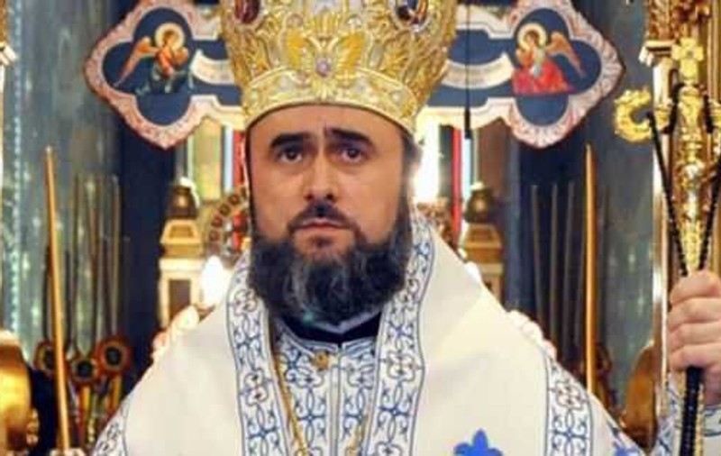 Episcopul Buzăului şi Vrancei îndeamnă preoții la violență | «Daţi-l de cruce, trântiţi-l de perete»