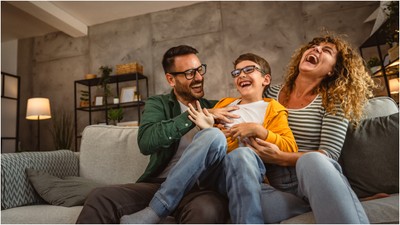 oameni-care-se-gâdilă