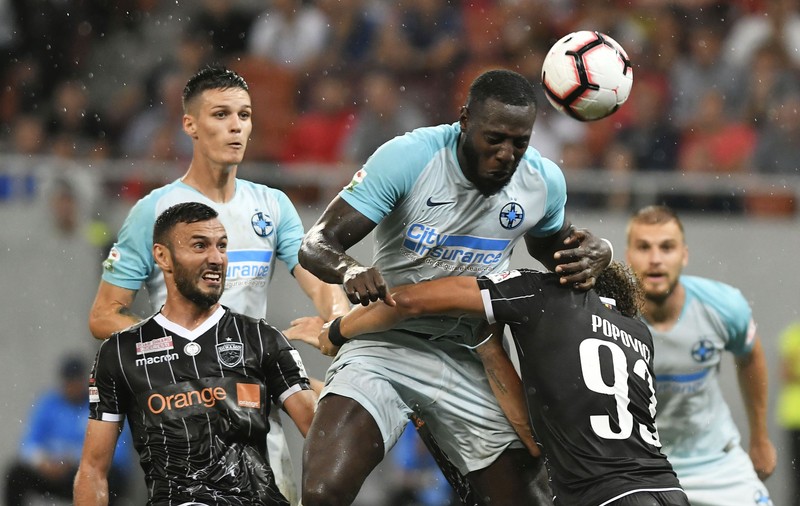 Derby-ul FCSB - Dinamo, făcut praf de un fost stelist: „E păcăleală de fotbal”