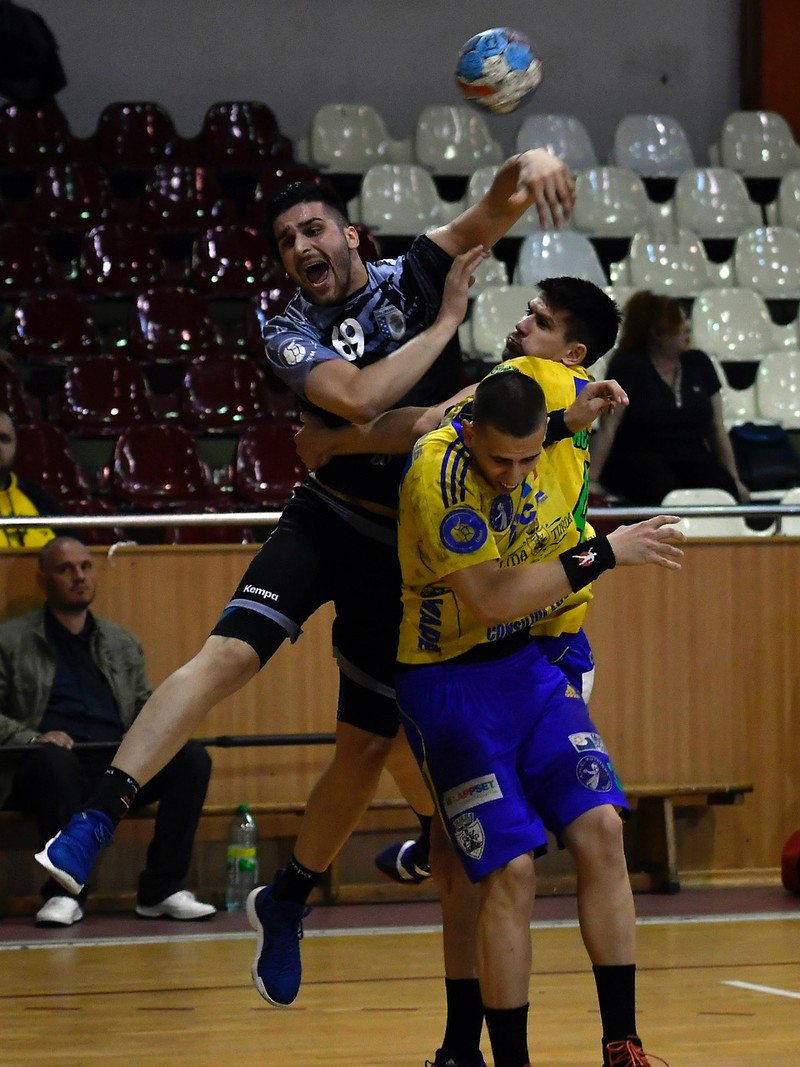 Manescu in meciul de handbal masculin dintre CSM Bucuresti si AHC Potaissa Turda, din cadrul Ligii Zimbrilor, desfasurat in Sala Rapid din Bucuresti, miercuri 15 mai 2019. © FOTO:Razvan Pasarica/SPORT PICTURES