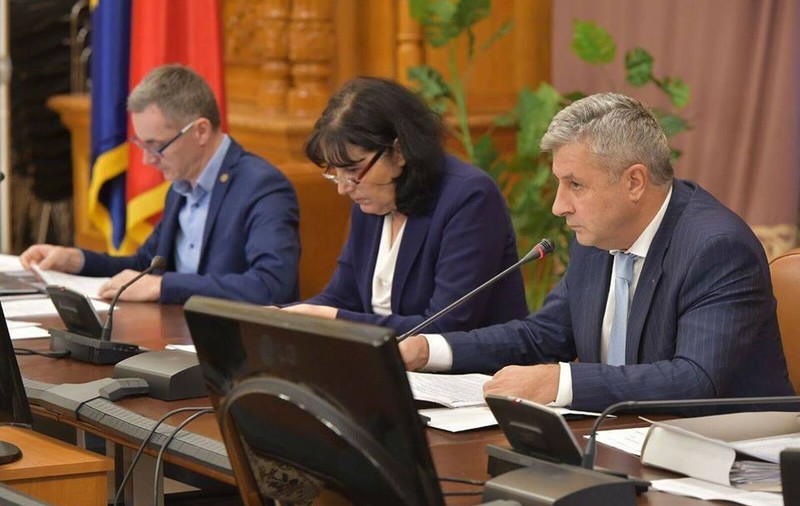 UPDATE/ Comisia Iordache, Codul Penal pe bandă rulantă. Amendamente controversate, votate în Senat, săptămâna viitoare
