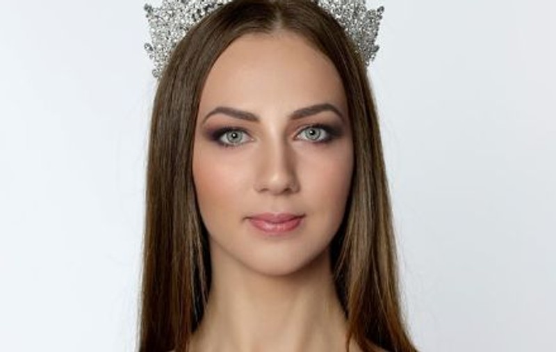 A fost aleasă tânăra care va reprezenta România la Miss Universe 2019. Cine este Dorina Chihaia