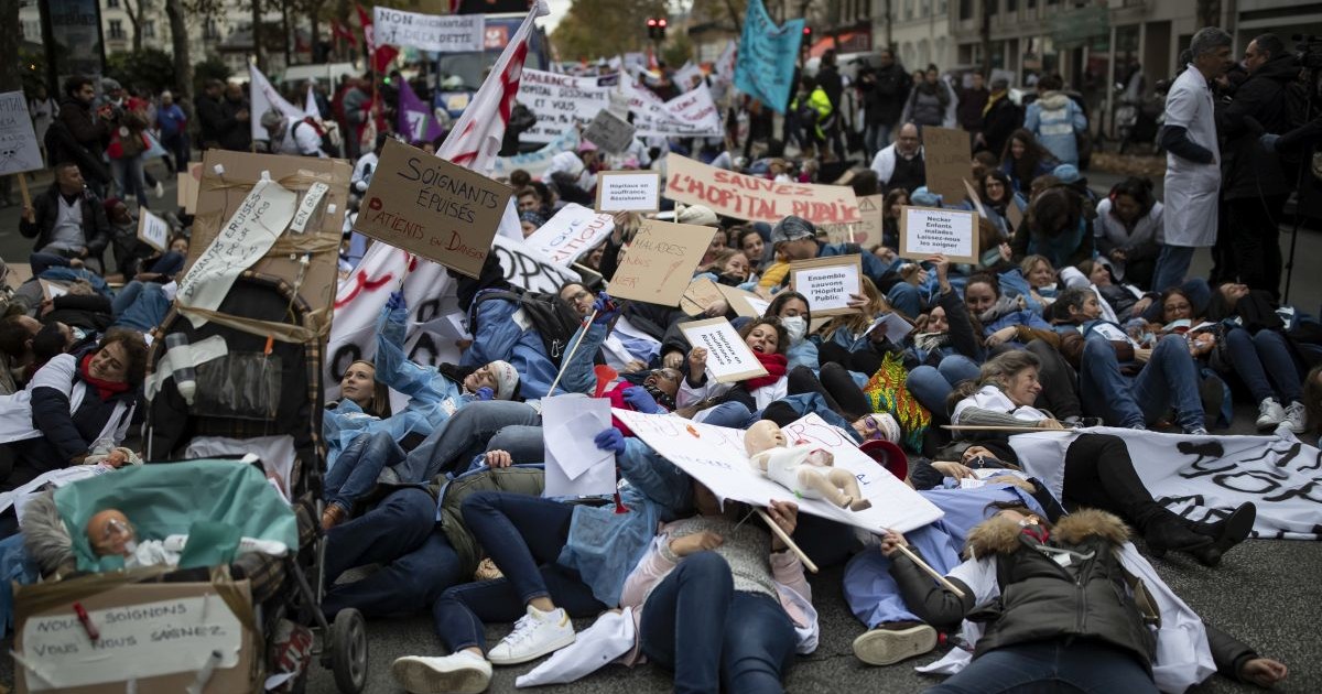 Protest la Paris, după anii de austeritate din sistemul sanitar