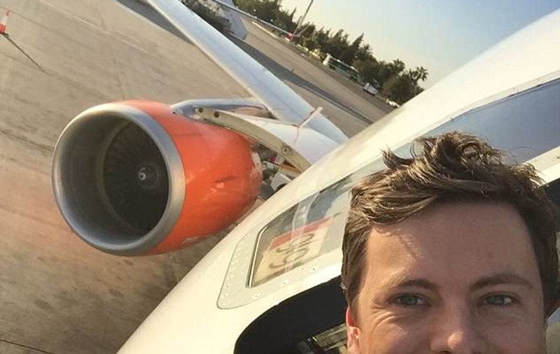 Care sunt cele mai bune locuri din avion ca să nu simți turbulențele? Sfaturile unui pilot cu experiență