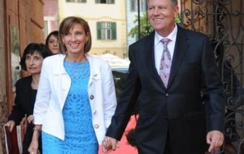 Mesajul președintelui Klaus Iohannis de 8 martie: “E sărbătoarea feminității. La mulți ani tuturor femeilor!”