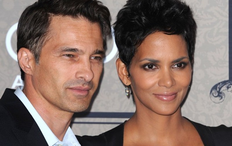Halle Berry SE MĂRITĂ A TREIA OARĂ! Acum vrea o nuntă cu câţiva invitaţi! 