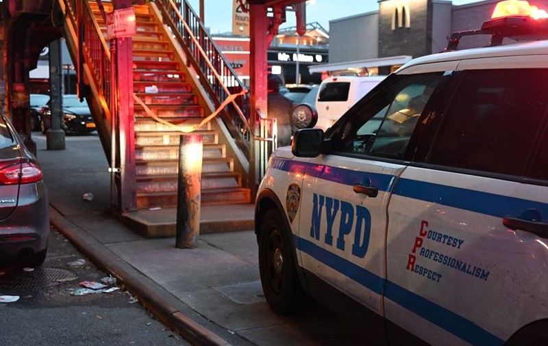 Un polițist din New York a fost împușcat mortal în timpul unui control în trafic