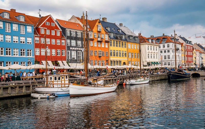Copenhaga face „un mic pas către tranziția ecologică” cu recompense pentru turiști. Ce oferă gratuit