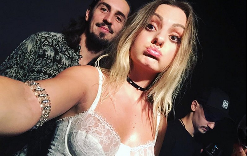 Alexandra Stan, roșcată și cu părul scurt. Artista a șocat cu cea mai recentă apariție
