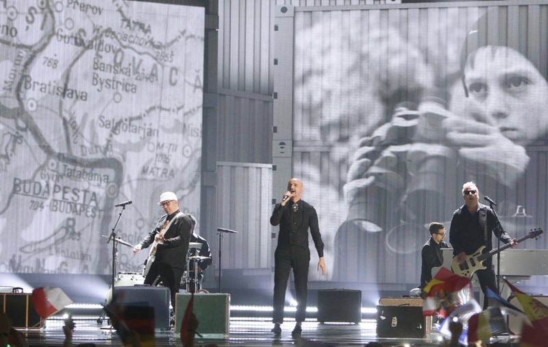 La Eurovision a fost ca şi cum ne-am fi spălat CHILOŢII ÎN PUBLIC. Vezi cine zice asta