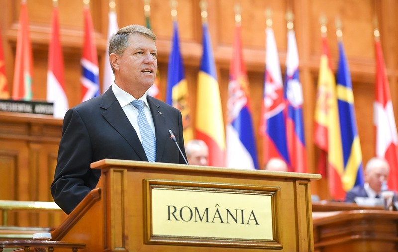 Iohannis spune că România nu a blocat niciodată vreo negociere şi nu are de gând să o facă. Cei 27 care rămân în UE au numit o echipă de negociatori