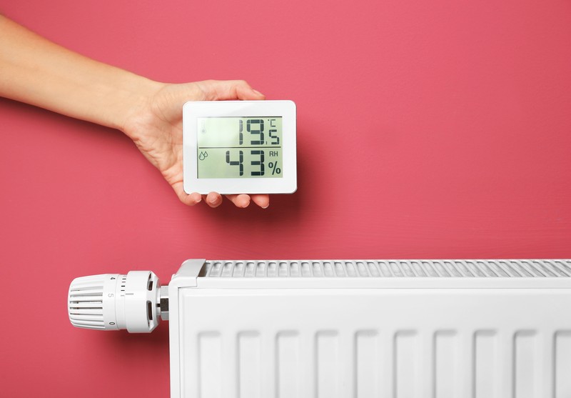 Iarna, fiecare grad peste 19 înseamnă 8% în plus la consum.