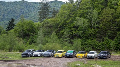 competitie best electric car 2025