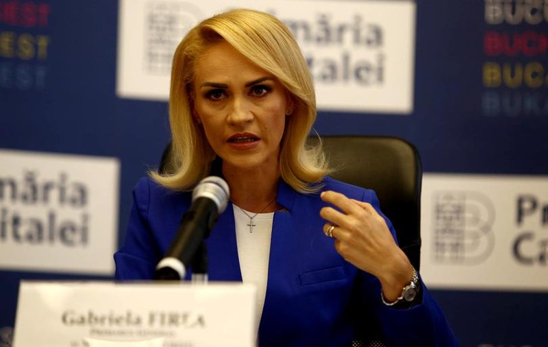 Liderii USR Dan Barna și Roxana Wring au cerut vineri demisia Gabrielei Firea. ”Este singurul vinovat pentru acest dezastru”