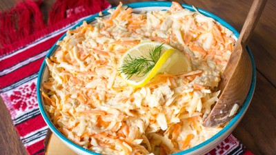 salata-de-telina-cu-maioneza