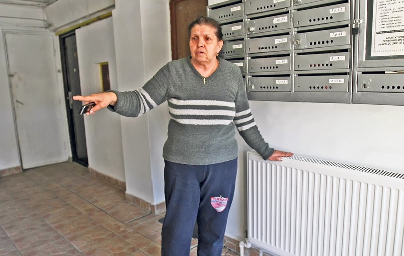 Plăţile la zi nu ne scapă de frig