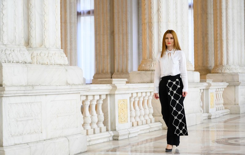 Simina Tulbure, politician REPER: „O Europă federală înseamnă una care poate acționa eficient acolo unde statele singure devin prea mici într-o lume dominată de SUA, China sau Rusia” 