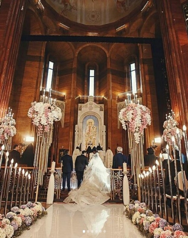 FOTO&VIDEO | Nunta anului la Moscova. Opulență dusă la extrem la nunta fiului unui miliardar armean