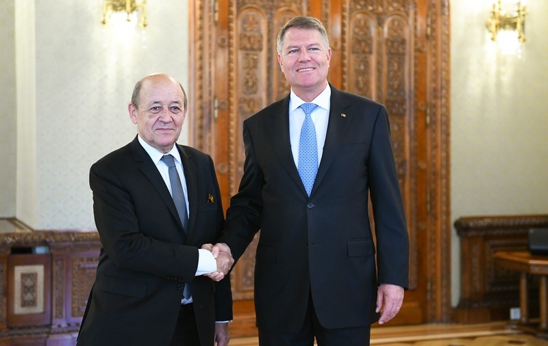 Iohannis speră că Franța va sprijini aderarea României la Schengen; Mesaj de condamnare a situației din Siria