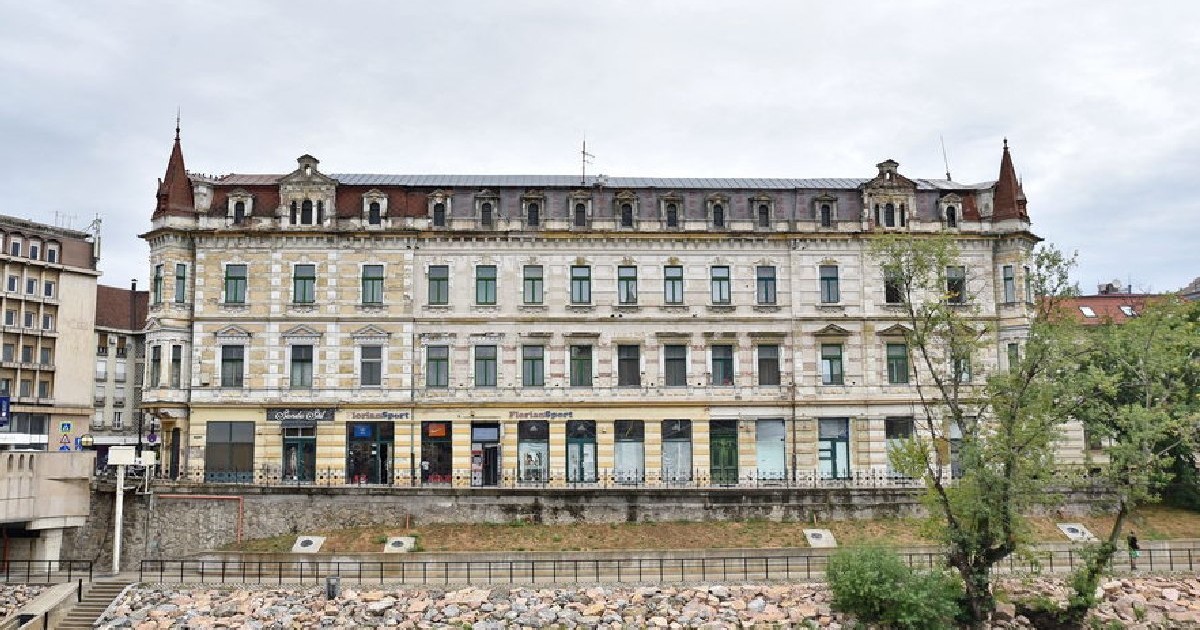 Casa Levay din Oradea, fără schele