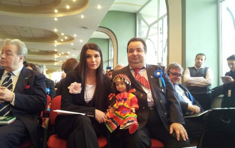 "Regele" Dorin Cioabă: "Îi urez fetiţei Ebei să fie MANECHINĂ cum a fost mama ei" Vezi la ce CADOU se gândeşte pentru BOTEZ!