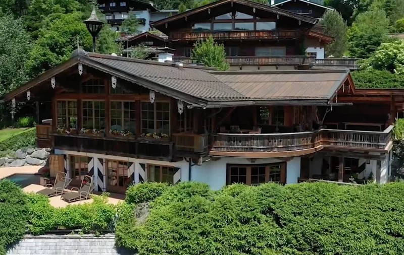 Familia Putin, vacanțe de lux în stațiunea Kitzbühel, într-o vilă de 10,8 milioane de euro, deținută, prin interpuși, de un oligarh rus sancționat din 2014