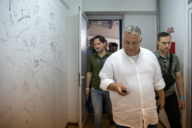 Viktor Orban, după discurs. Foto: Eli Driu / Libertatea