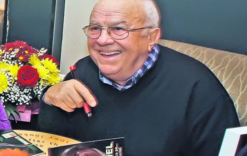 ALEXANDRU ARŞINEL: "Veselia nu va dispărea niciodată"