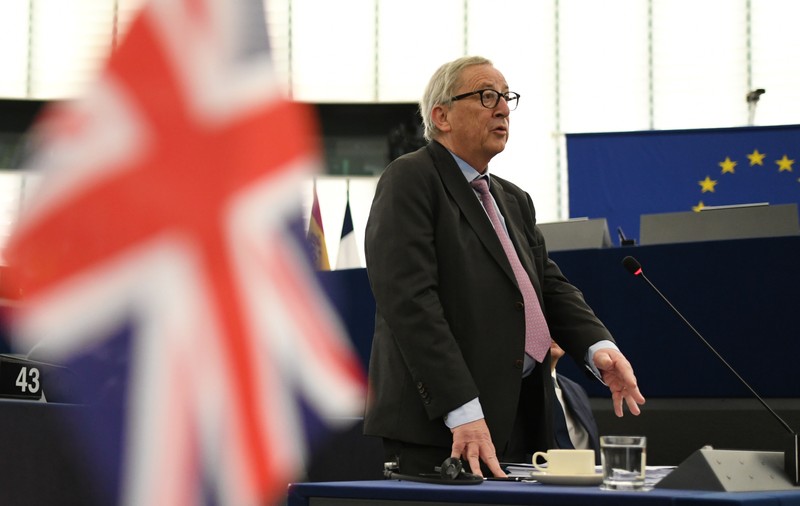 Reacția Comisiei Europene după ce parlamentul britanic a votat pentru amânarea ieșirii Marea Britanii din UE