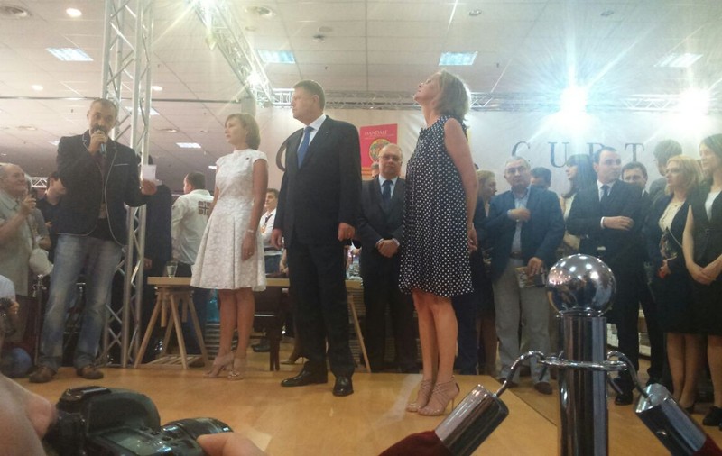Președintele Klaus Iohannis se destăinuie: ”Pentru mine a fost o perioadă paralizantă!”