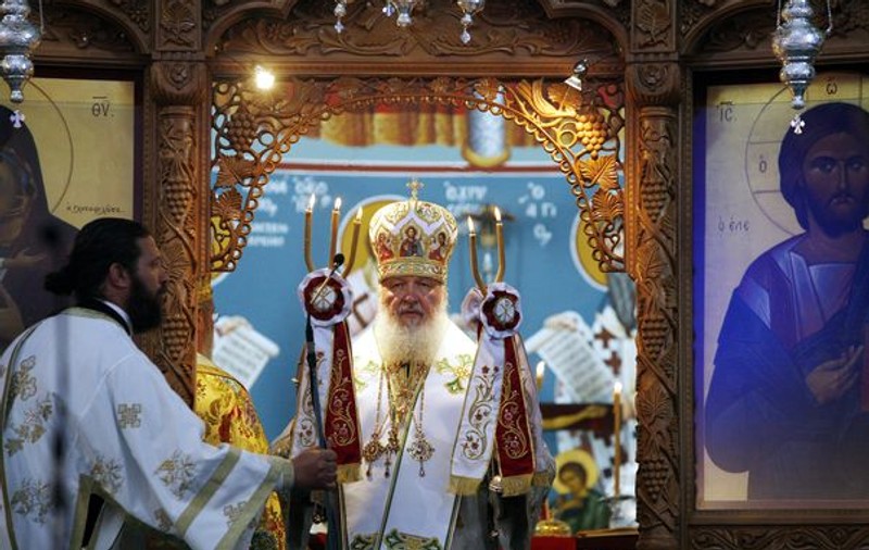 Ăsta da exemplu! Biserica Ortodoxă din Cipru şi-a pus averea la dispoziţia ţării