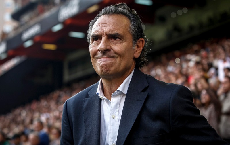 Cesare Prandelli a demisionat din funcţia de antrenor al echipei Valencia