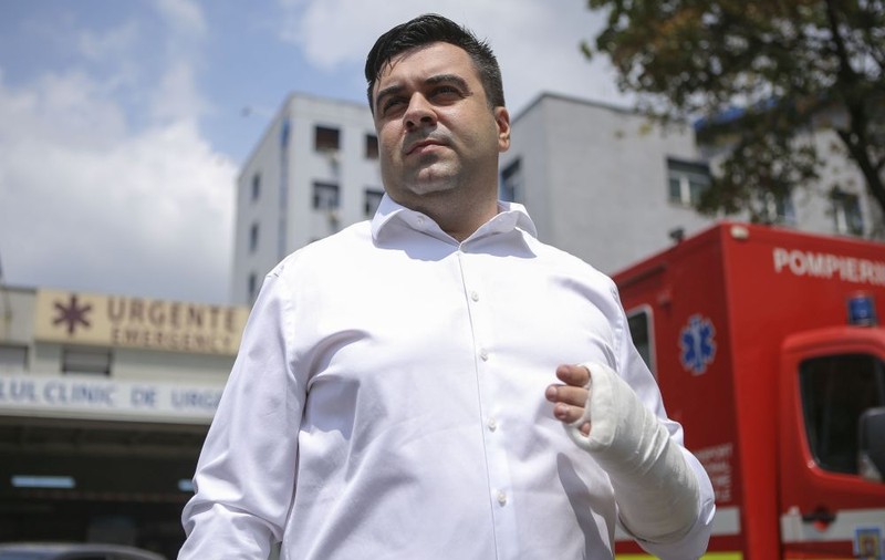 Ministrul Răzvan Cuc a desființat 35 de posturi de director din cadrul CNAIR